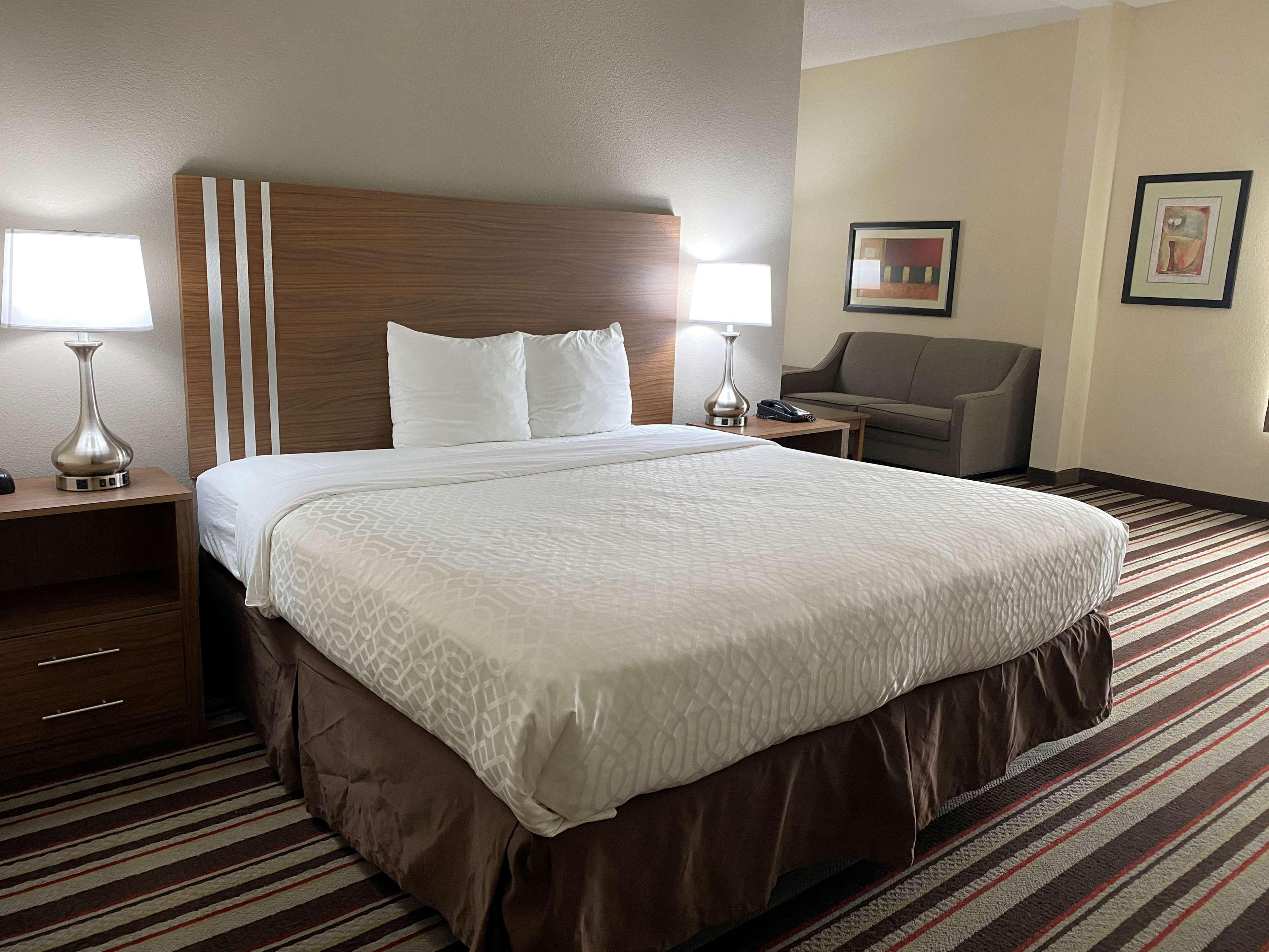Best Western Windsor Inn And Suites Danville Bagian luar foto