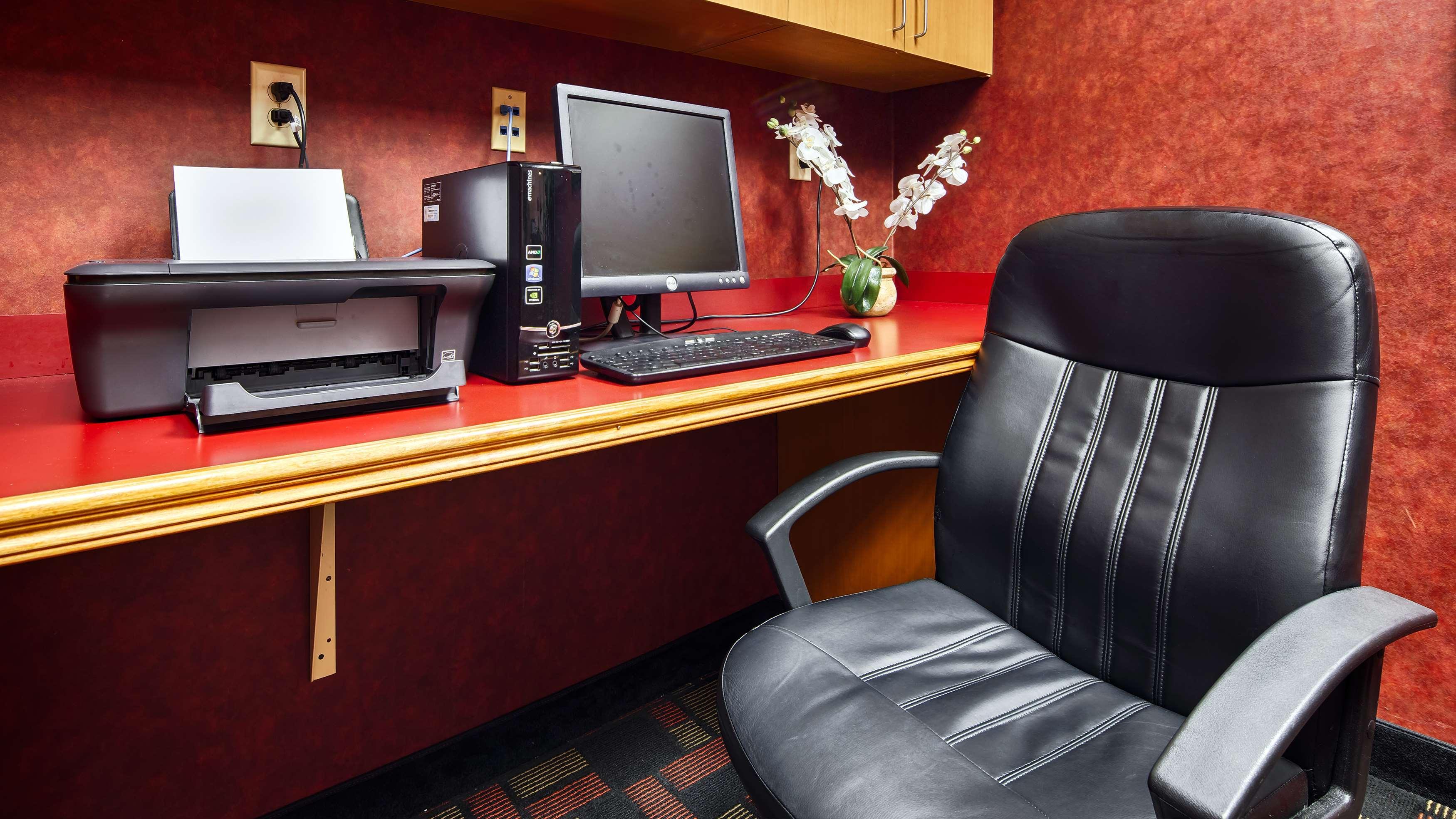 Best Western Windsor Inn And Suites Danville Bagian luar foto